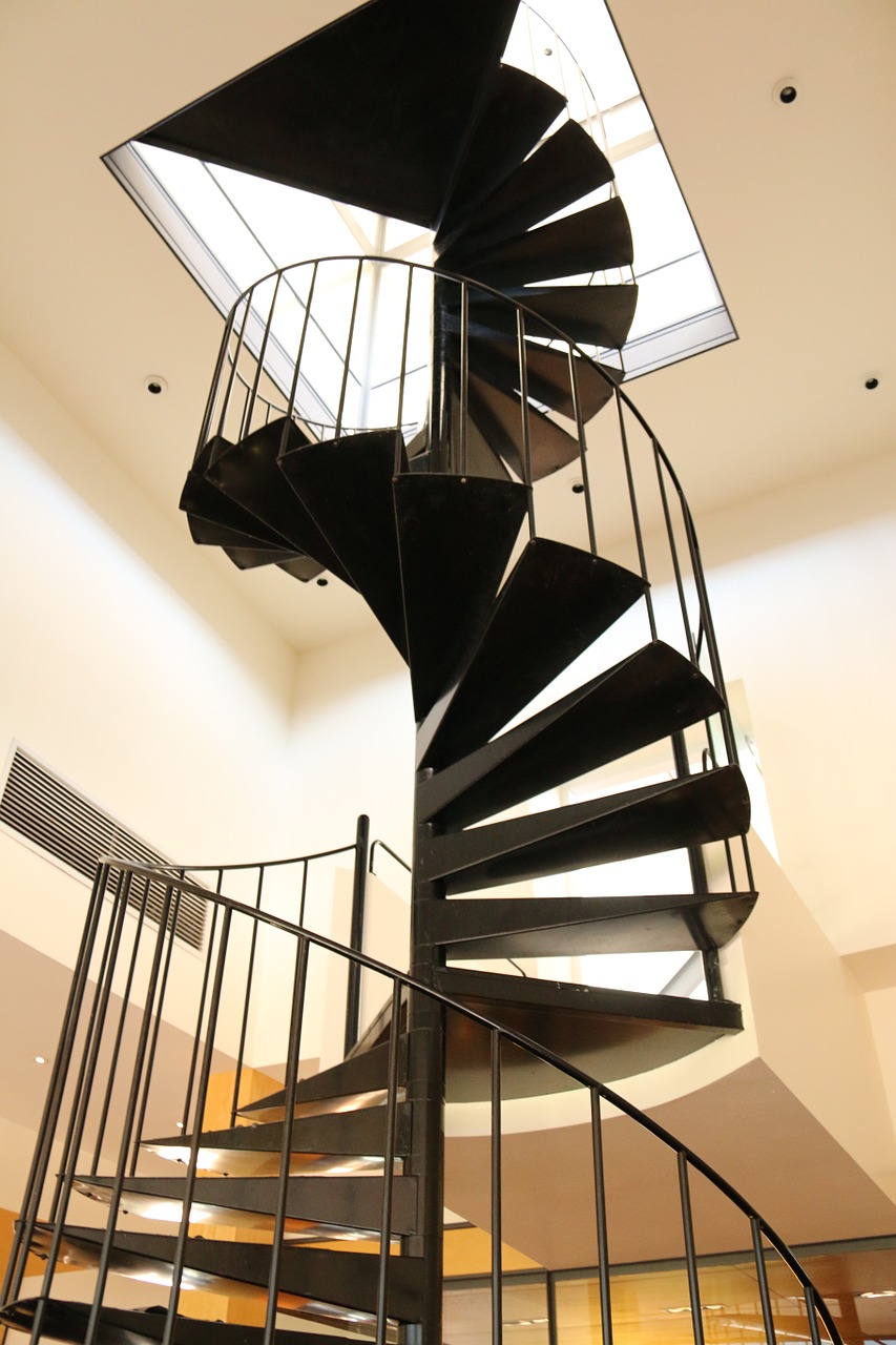 Wendeltreppe 1471616010